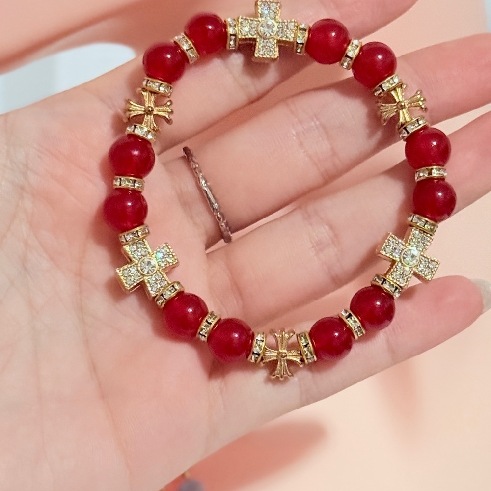 Red and Gold Beaded Bracelet - Picture 9 of 10